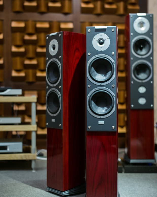dont-overlook-the-importance-of-tower-speakers-in-your-home-theater