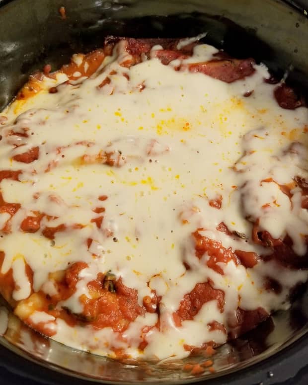 slow-cooker-three-cheese-and-kale-manicotti