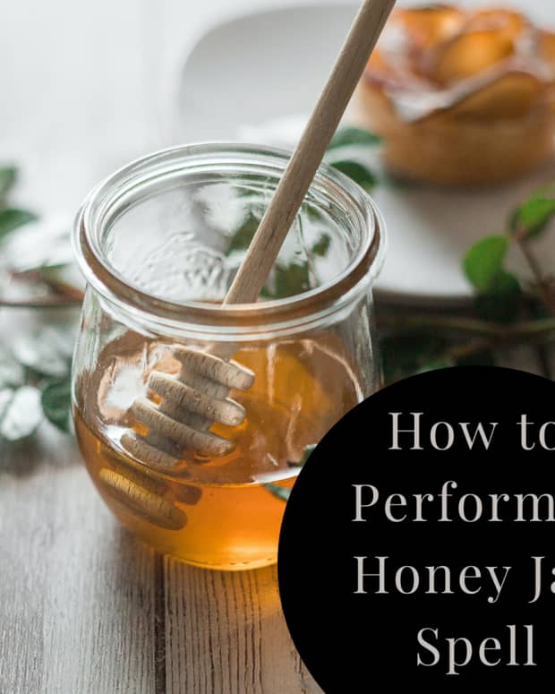 how-to-cast-a-honey-jar-spell