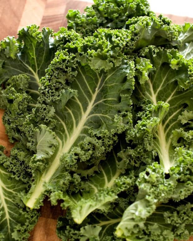 can-i-eat-kale-with-black-spots