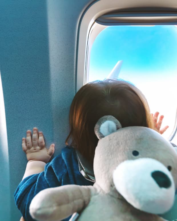 child on plane