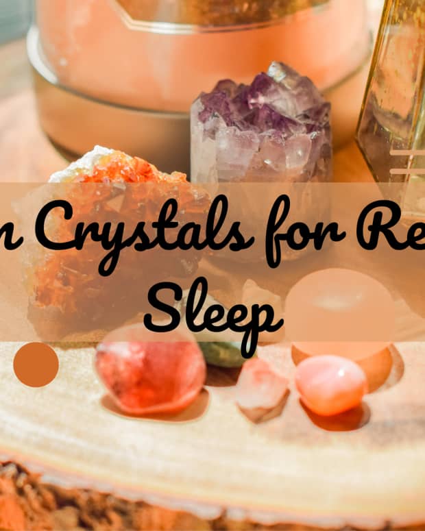 seven-crystals-for-restful-sleep
