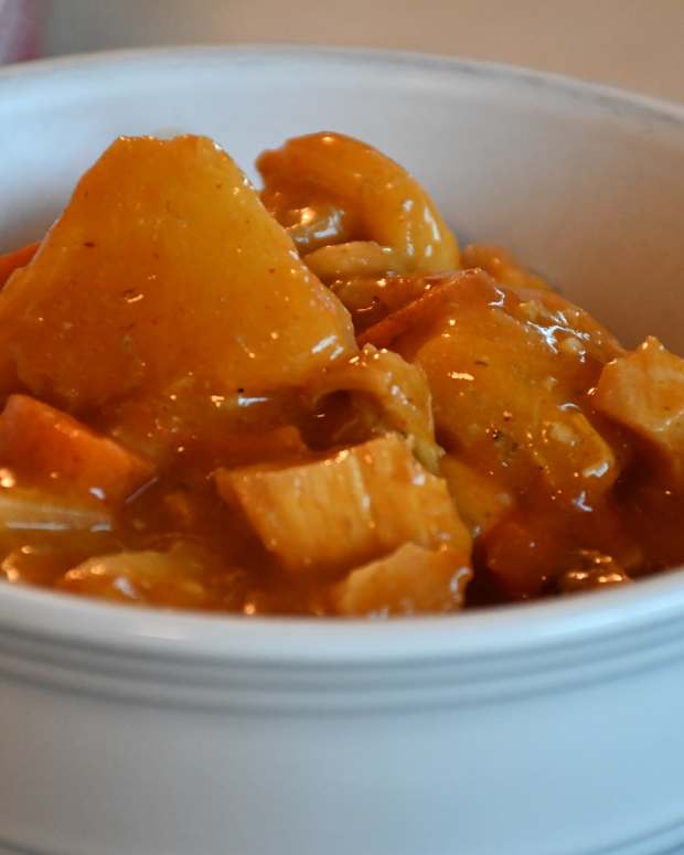 "Stardew Valley" Inspired Blackberry Cobbler (Easy to Make!) Delishably