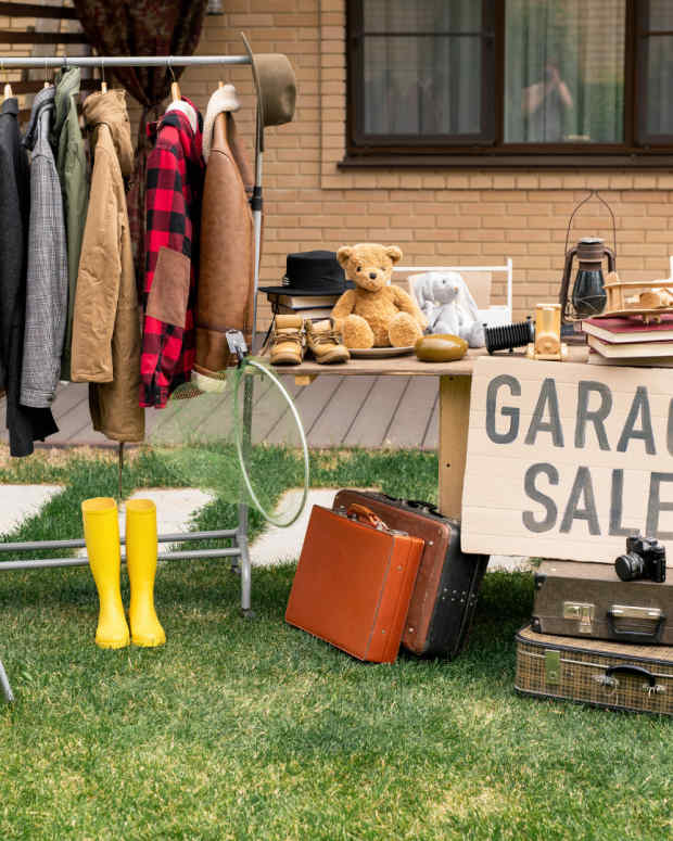 10 Items That You Should Always Buy at Thrift Stores ToughNickel