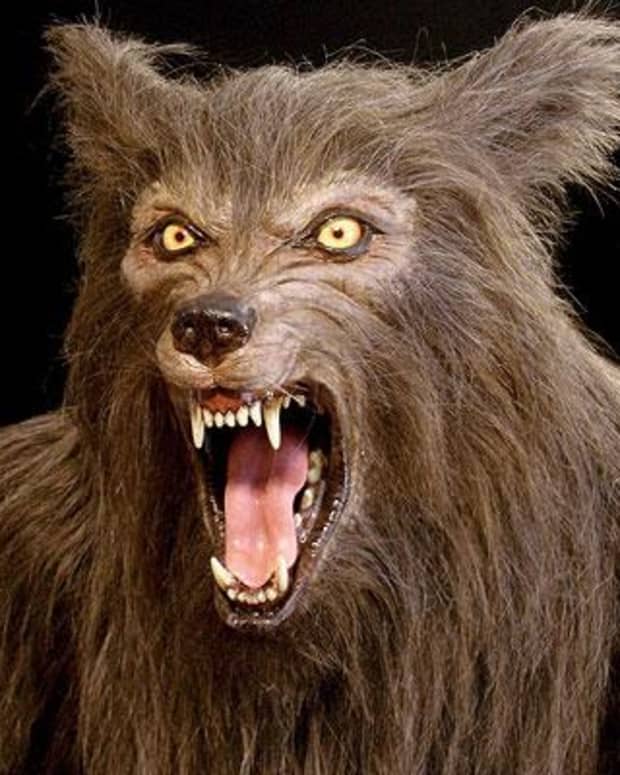 classic-horror-movies-a-parisian-werewolf-in-new-york