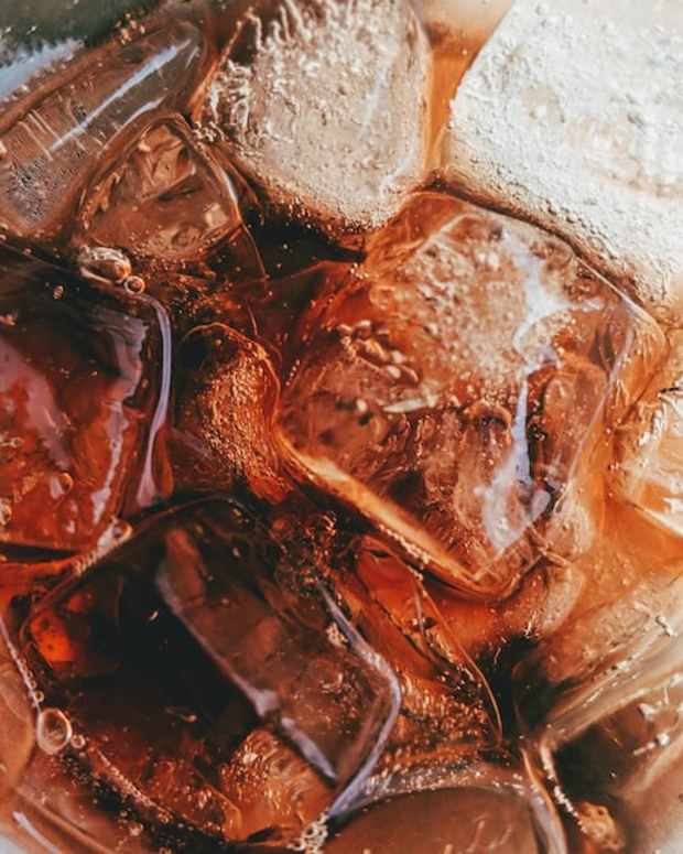 Remember These Iconic Foods and Drinks From the '80s? Delishably