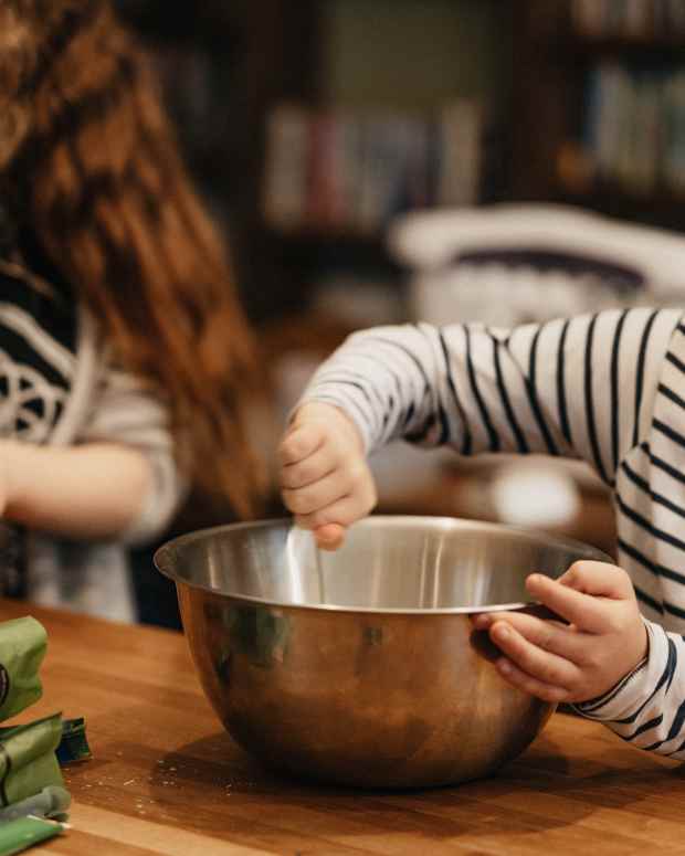 teaching-kids-to-cook-5-family-fun-recipes