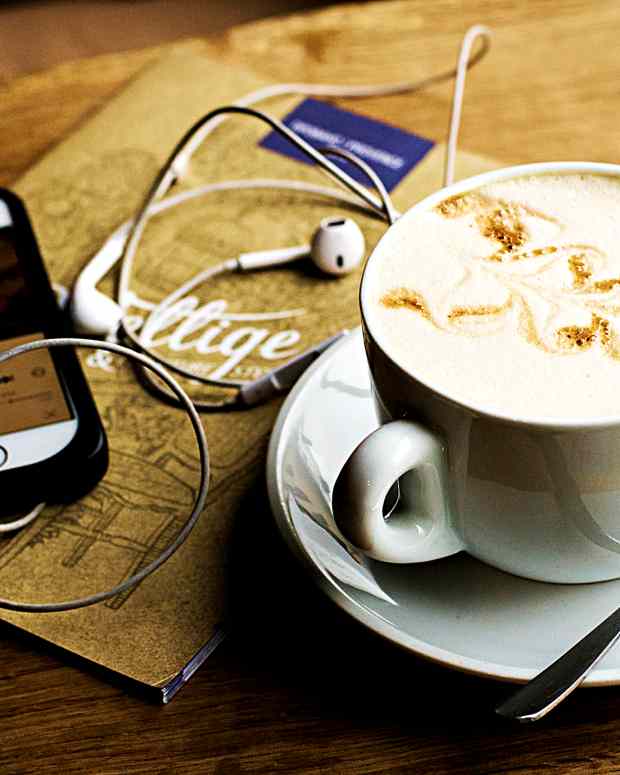 the-top-7-best-songs-about-coffee