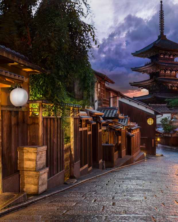 Beautifully Maximalist Hotel in California Is a Kitschy Masterpiece