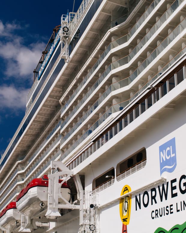 I Just Took My First-Ever Cruise on the World's Largest Ship — Here's What  I Learned - The Points Guy