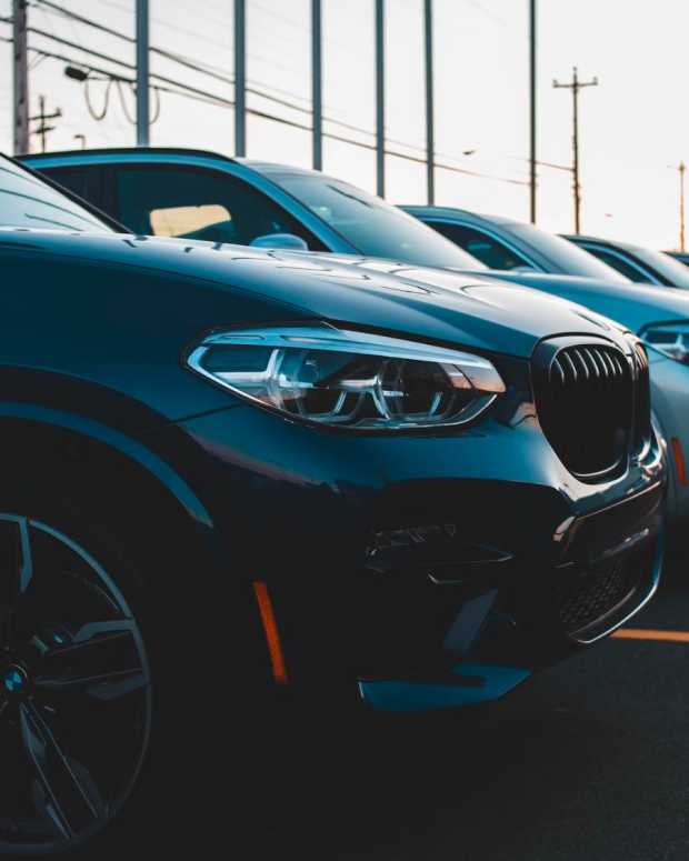 Best Tips on How to Be a Successful Car Salesman AxleAddict