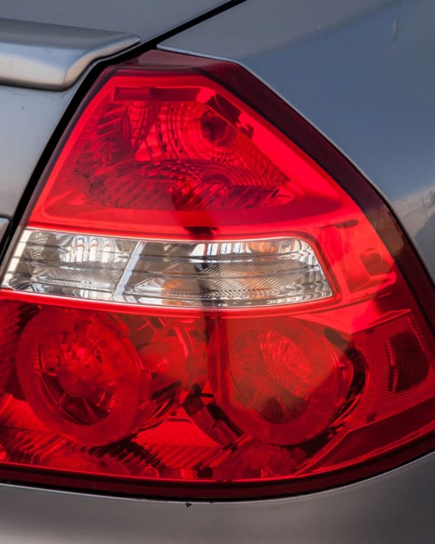 How to Fix Stuck Brake Lights on a Honda AxleAddict