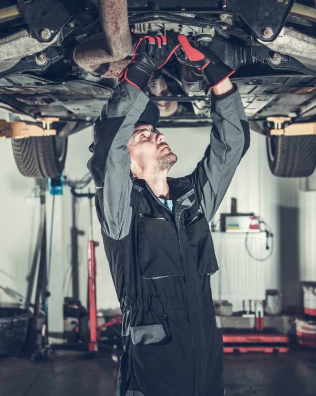 How to Test a Fuel Pressure Regulator AxleAddict