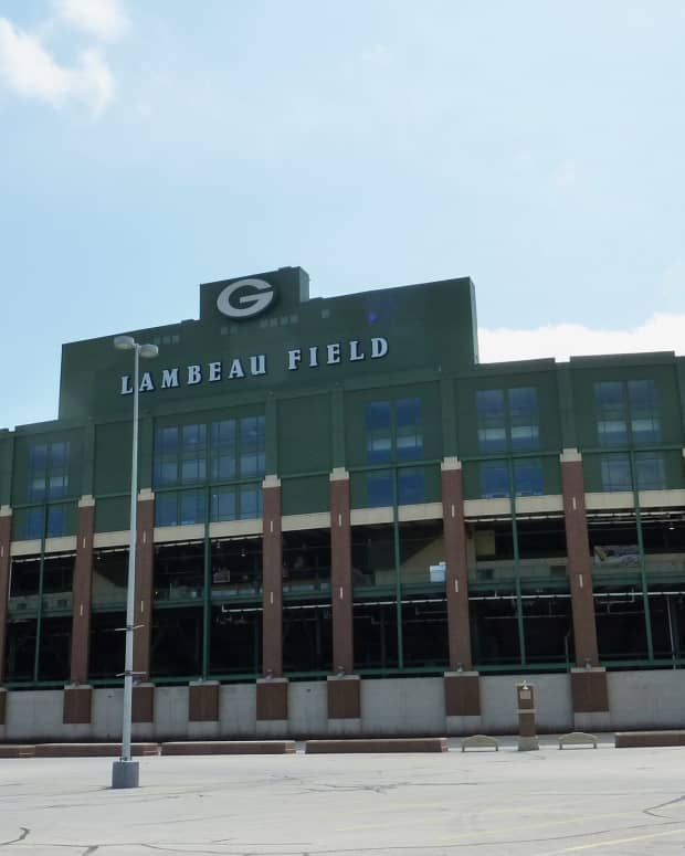 who-is-the-greatest-green-bay-packers-quarterback