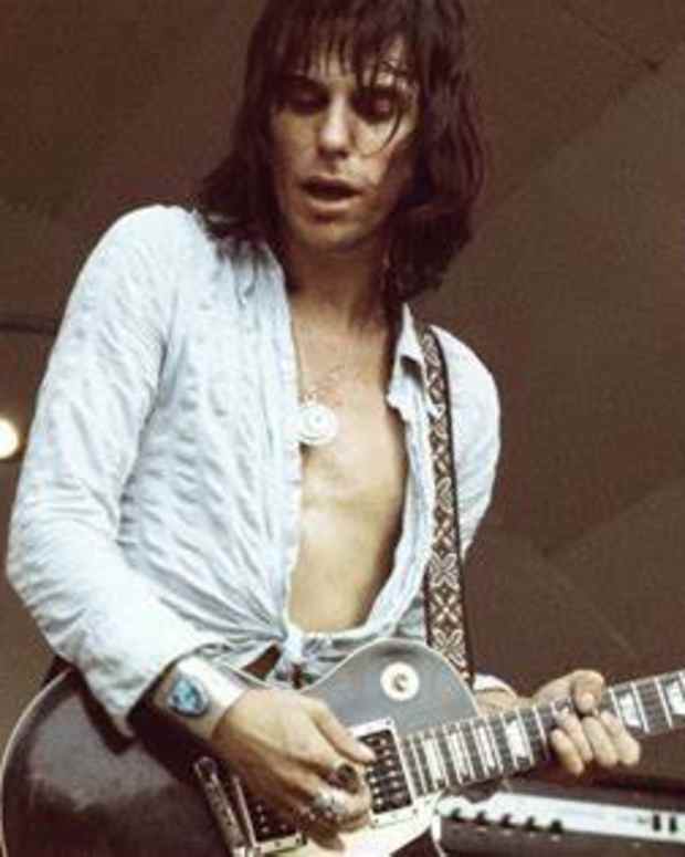 top-10-greatest-guitarist