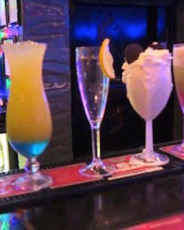 10 Delicious Blue Curaçao Cocktails Delishably Food and Drink