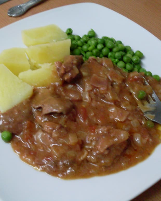 How To Make A Sausage Casserole Delishably Food And Drink