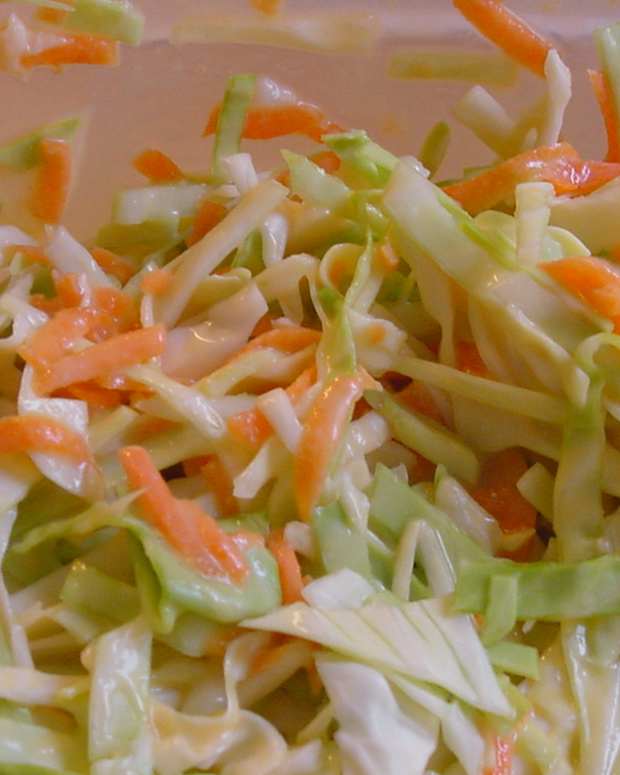 My Mom's Classic Coleslaw Recipe With Pineapple Bits Delishably