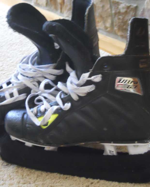 Basic Rules of NHL Hockey A Visual Guide HowTheyPlay Sports