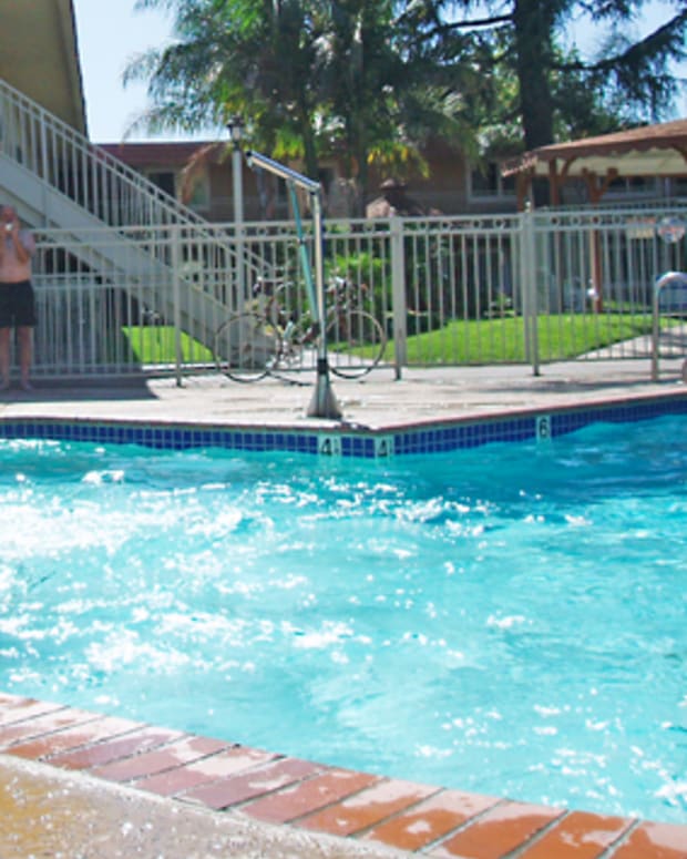 chlorine to salt water pool conversion cost