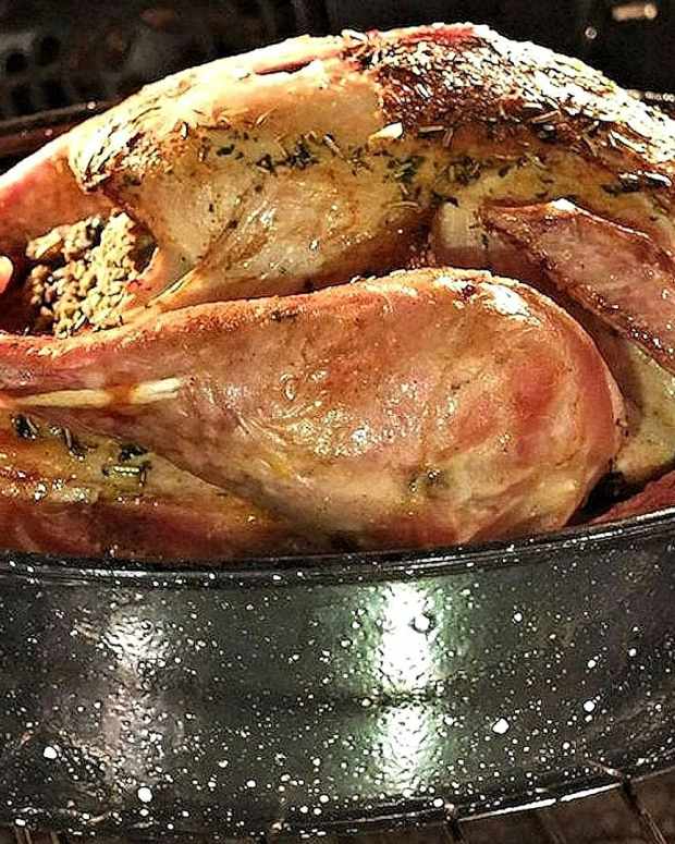 5 Ways to Cook a Turkey Without an Oven (With Videos) Delishably