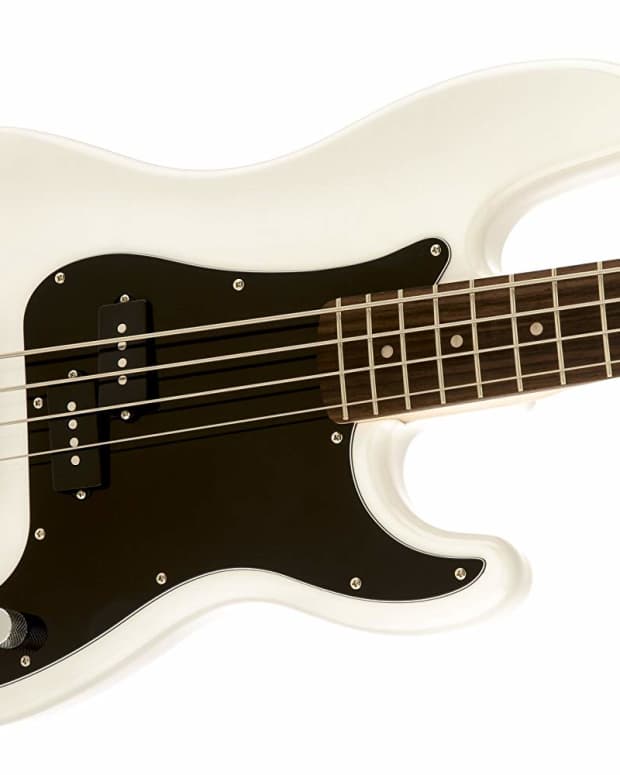 20 Best Bass Guitars Under 1000 in 2020 Spinditty Music