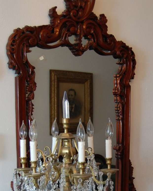 Antiques and Collectibles How to Value and Sell Your Old Things