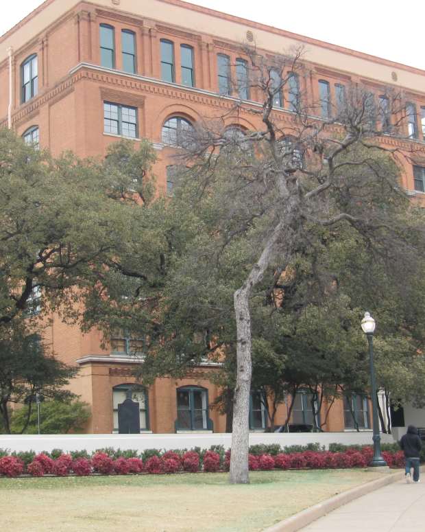 traveling-around-dallas-texas-sixth-floor-museum