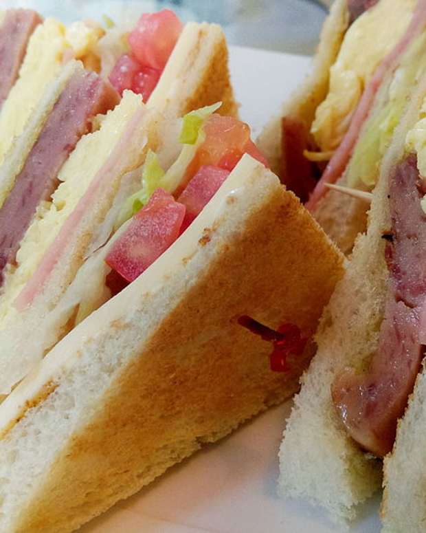 Canadian Hot Hamburg Sandwich Recipe Delishably Food and Drink