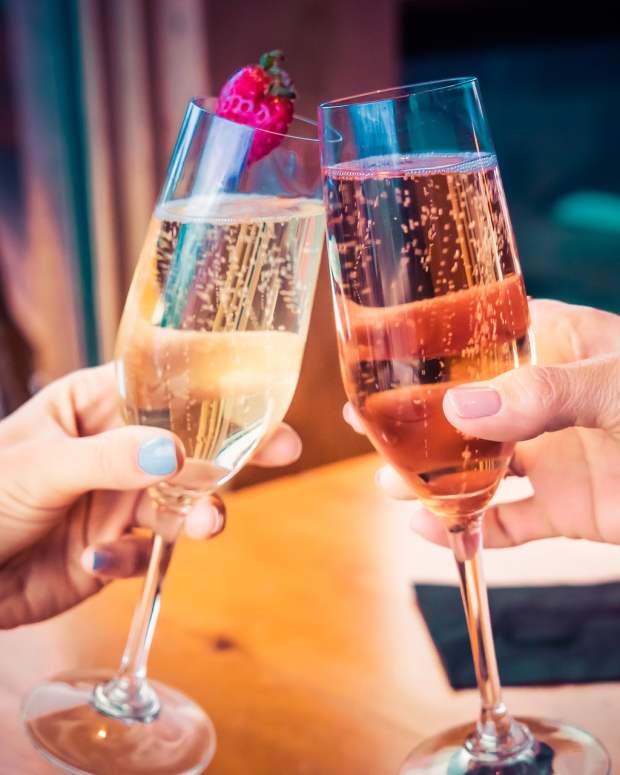 gifts-made-of-wood-for-a-fifth-wedding-anniversary-wooden-gifts-ideas