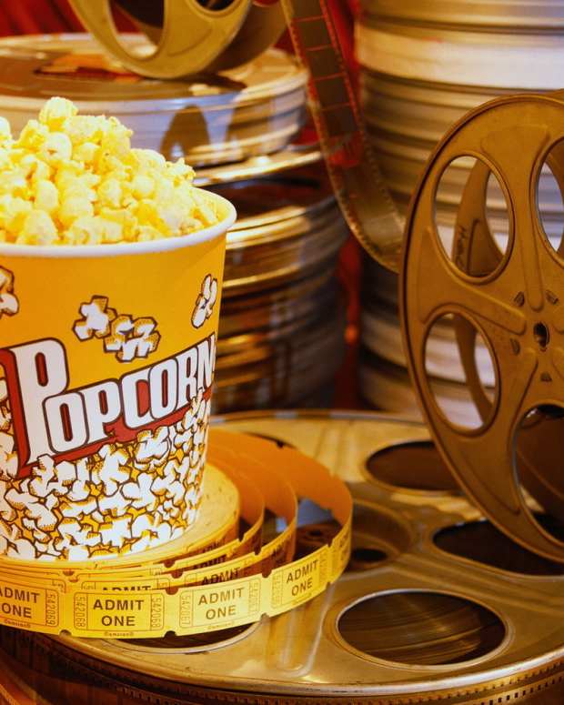 31 Campy and Cheesy Horror Films for Halloween - Holidappy ...