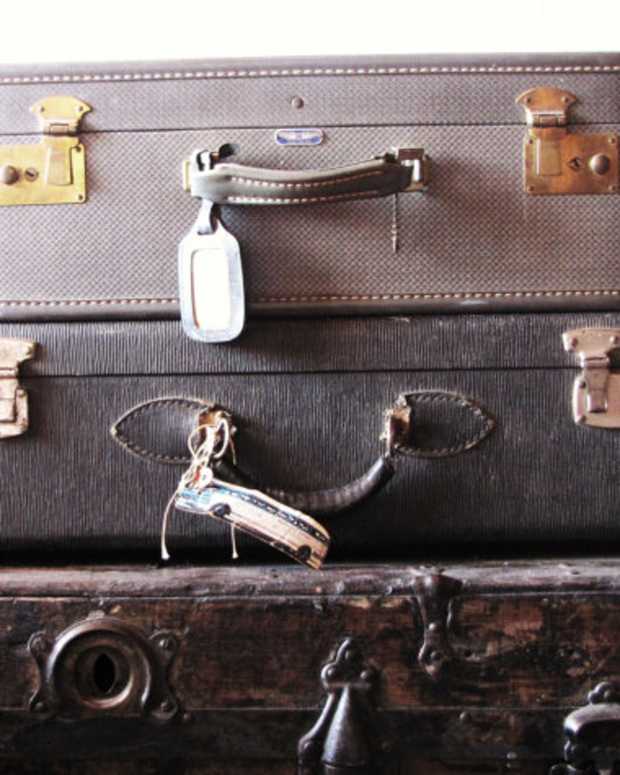 How to Stay Safe on the Greyhound Bus WanderWisdom Travel