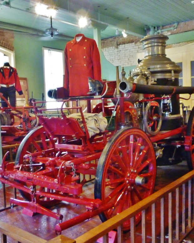 houston-fire-museum-showcases-history