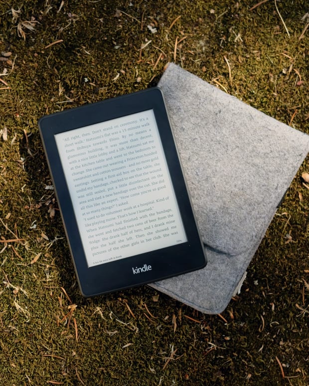 Advantages And Disadvantages Of A Kindle Advice From A Bookworm Turbofuture