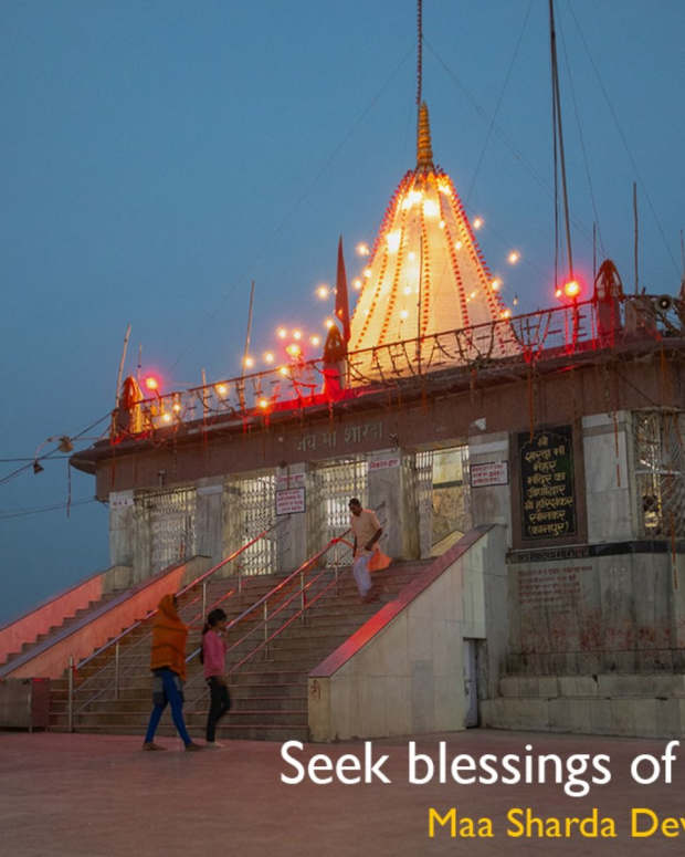 short-story-of-maihar-goddess-sharda