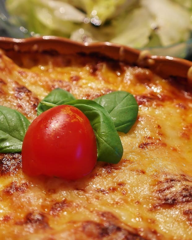 My Family&amp;#39;s Favorite Easy Lasagna Recipe - Delishably - Food and Drink