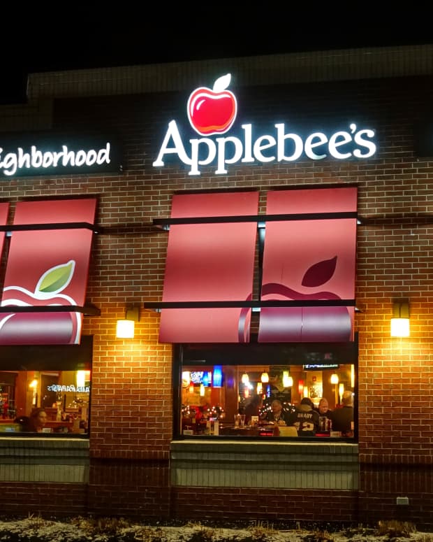 Applebee's Exterior