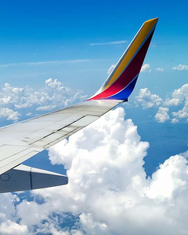 1970s Chart Showing Height and Weight Requirements for Flight