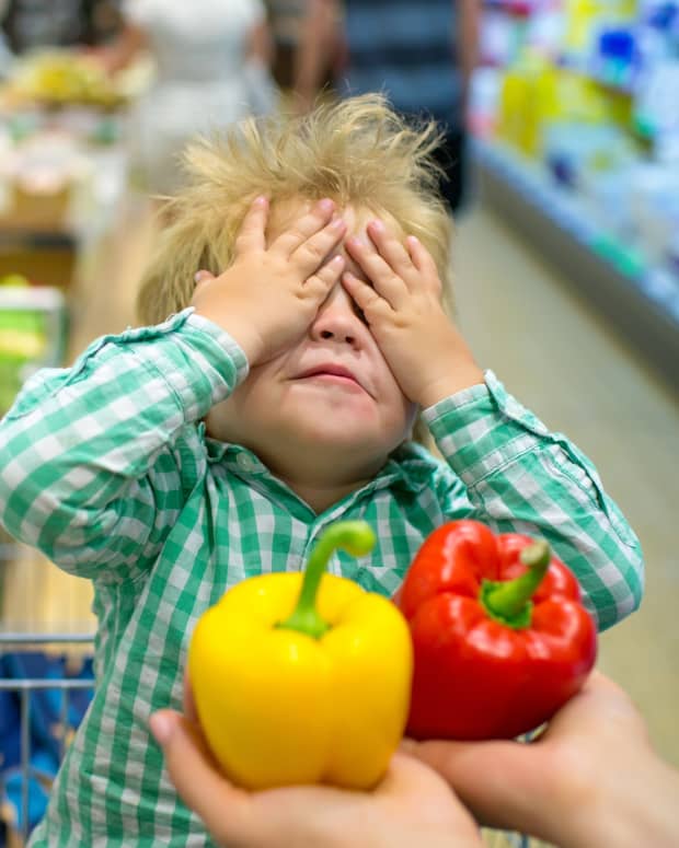toddler in a grocery store