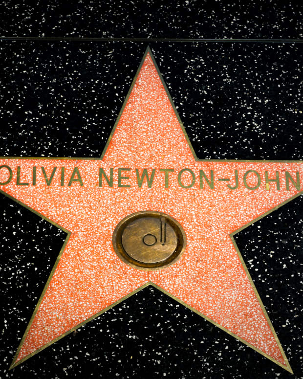 Olivia Newton John star on Hollywood Walk of Fame