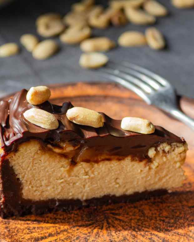 Woman Shares Recipe for Grandma's 'Peanut Butter and Jelly Pie' and It