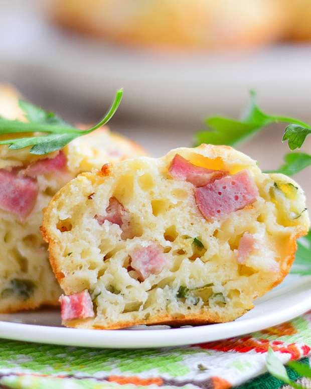 Mom's Brilliant Costco Muffin Hack Is Such a BudgetSaver Delishably News