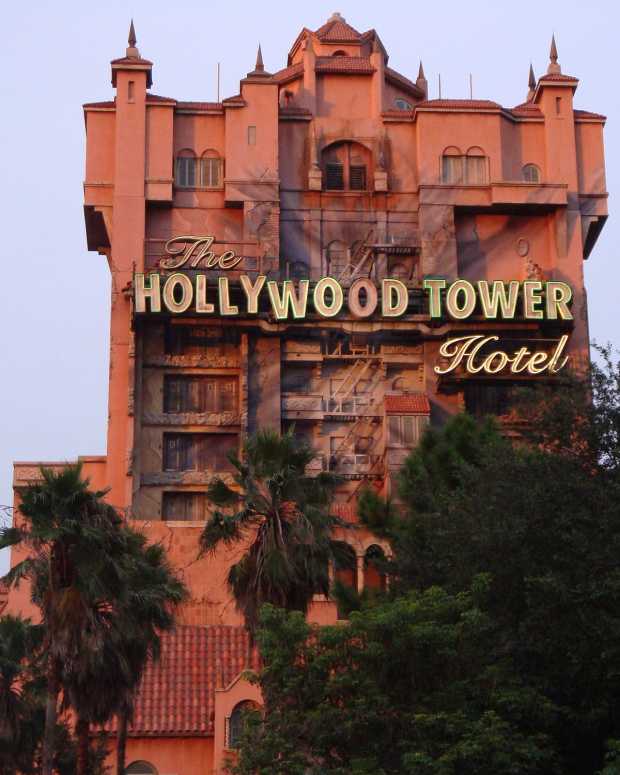 frequent-disney-visitor-shares-hidden-message-on-tower-of-terror