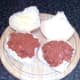 Spicy corned beef on rolls