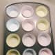 Line a standard-sized muffin tin with baking papers. Set aside.