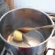 Place a tablespoon of margarine in a large tureen on low heat.
