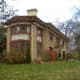 Side view of 405 North Euclid Avenue.