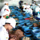Vietnam produces 590 kilotons of cashews per year.