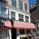 Corner setting of Sonnefeld Eetcafe.