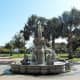 A fountain in Parque de la Bateria.